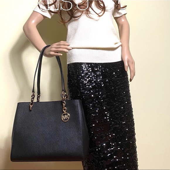 Michael Kors Handbags - Michael Kors Sofia Tote Leather Black AUTHENTIC